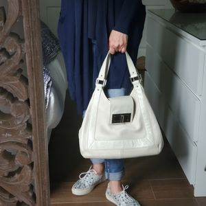 Banana Republic Cream Colored Leather Tote Shoulder Bag